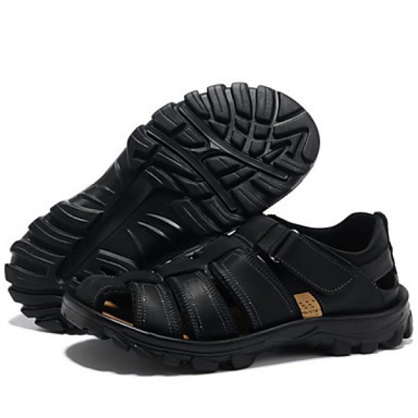 Men's Shoes Outdoor / Athletic / Casual Leather Sandals Black / Brown  